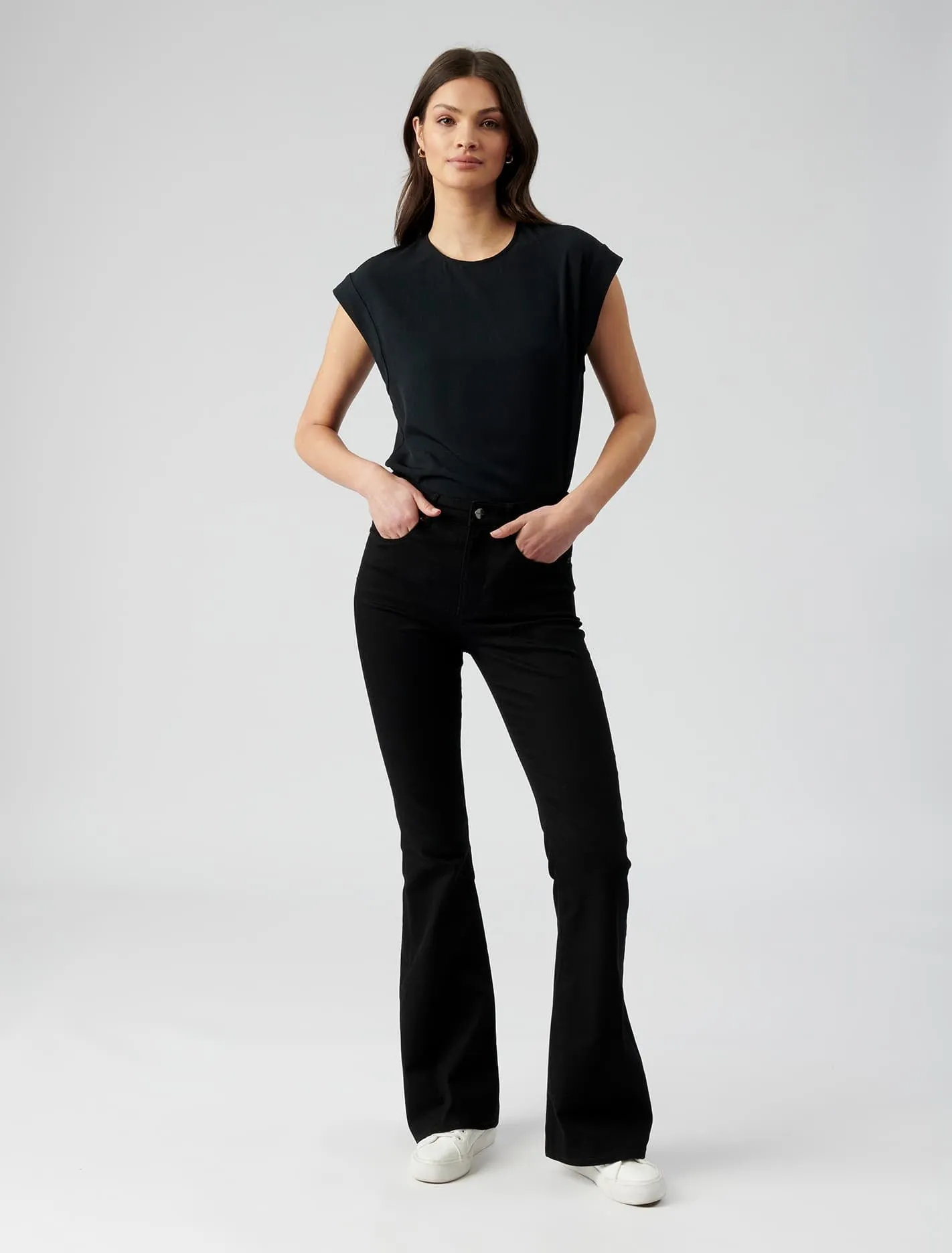 Ella Extended Shoulder T-shirt
