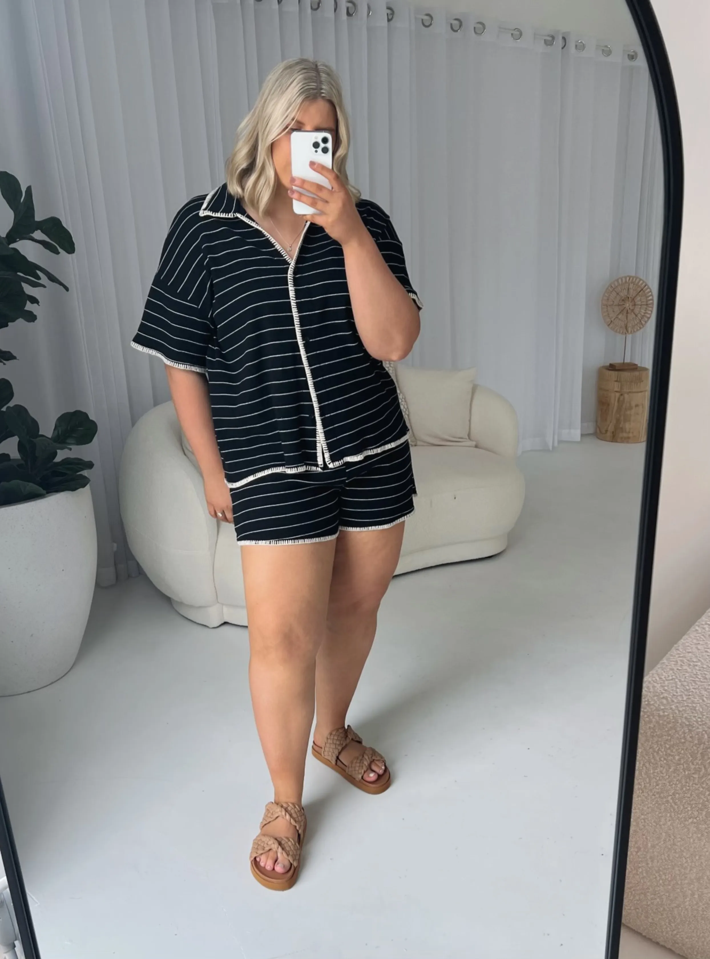 SIERRA STRIPED SHORT SET - Black/white