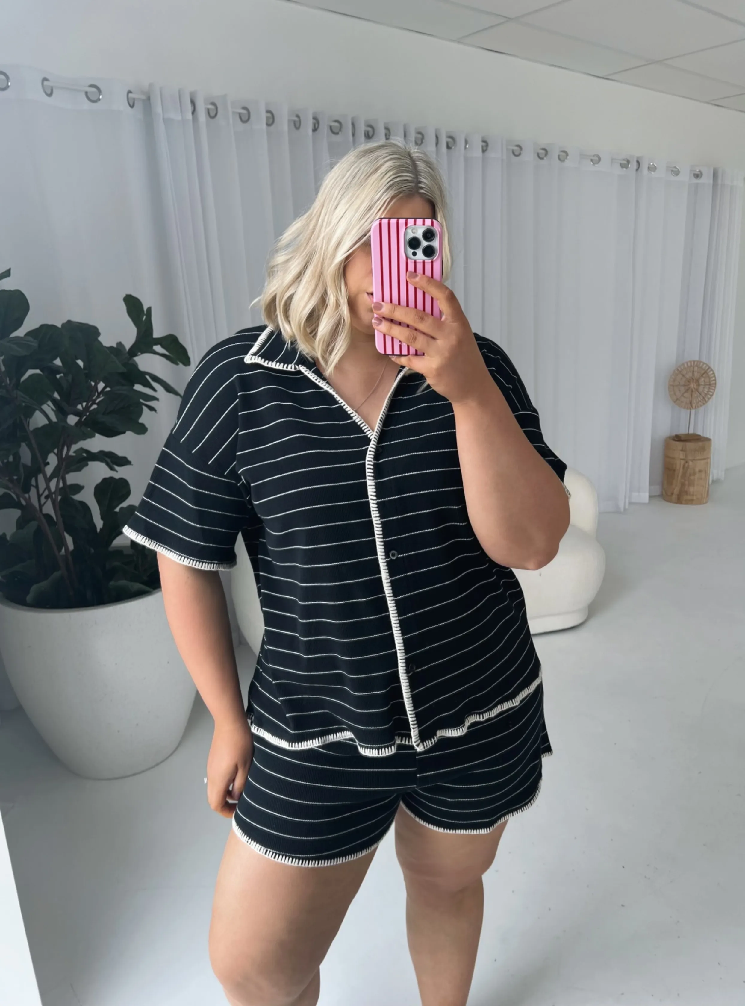 SIERRA STRIPED SHORT SET - Black/white