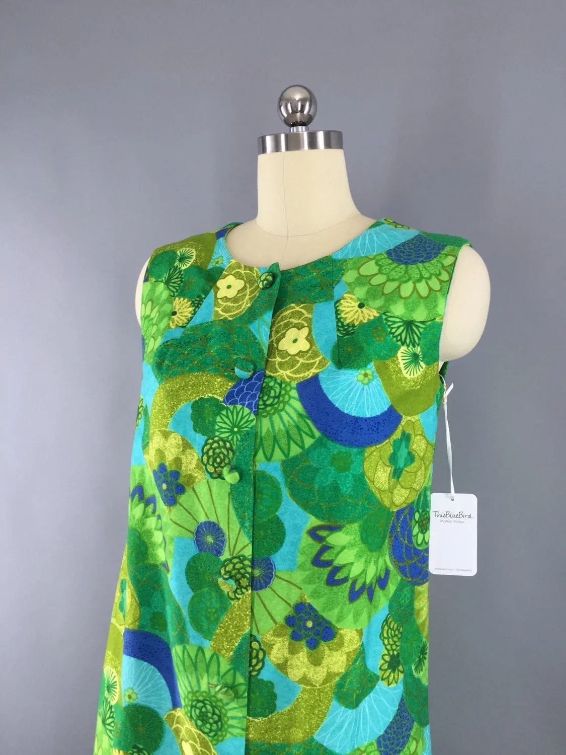Vintage 1960s Dress / Green Floral Hawaiian Dress / Casual Aire by Paradise Hawaii